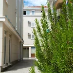 Vito Appartement *
